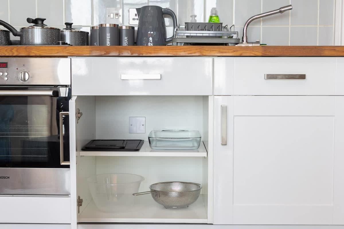 Apartment Sea View - 1 Bedroom Flat *