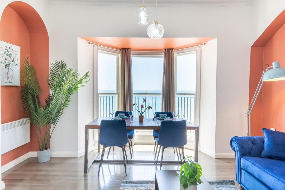 Sea View - 1 Bedroom Flat *