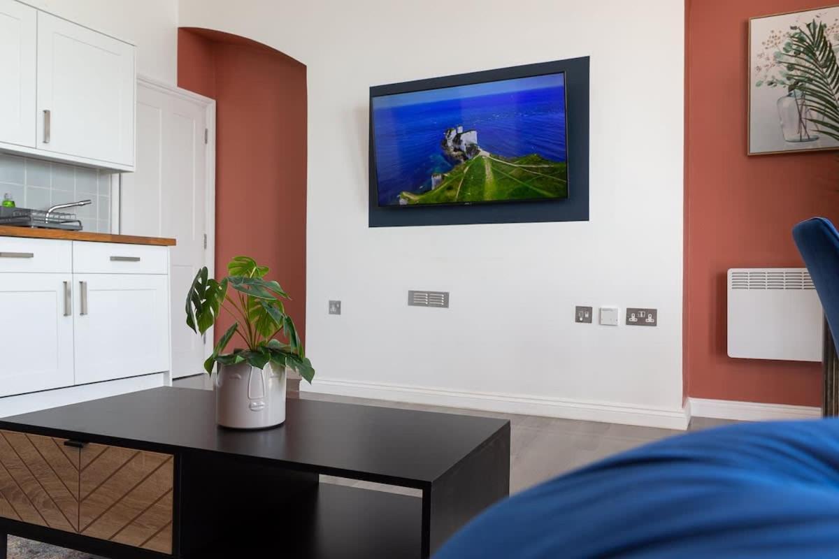 Sea View - 1 Bedroom Flat