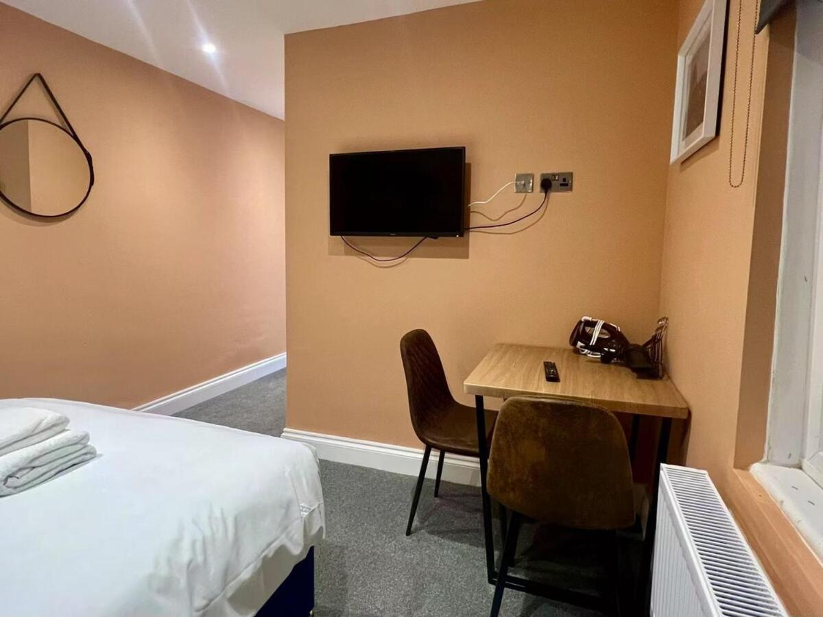 Apartment Station Flat
