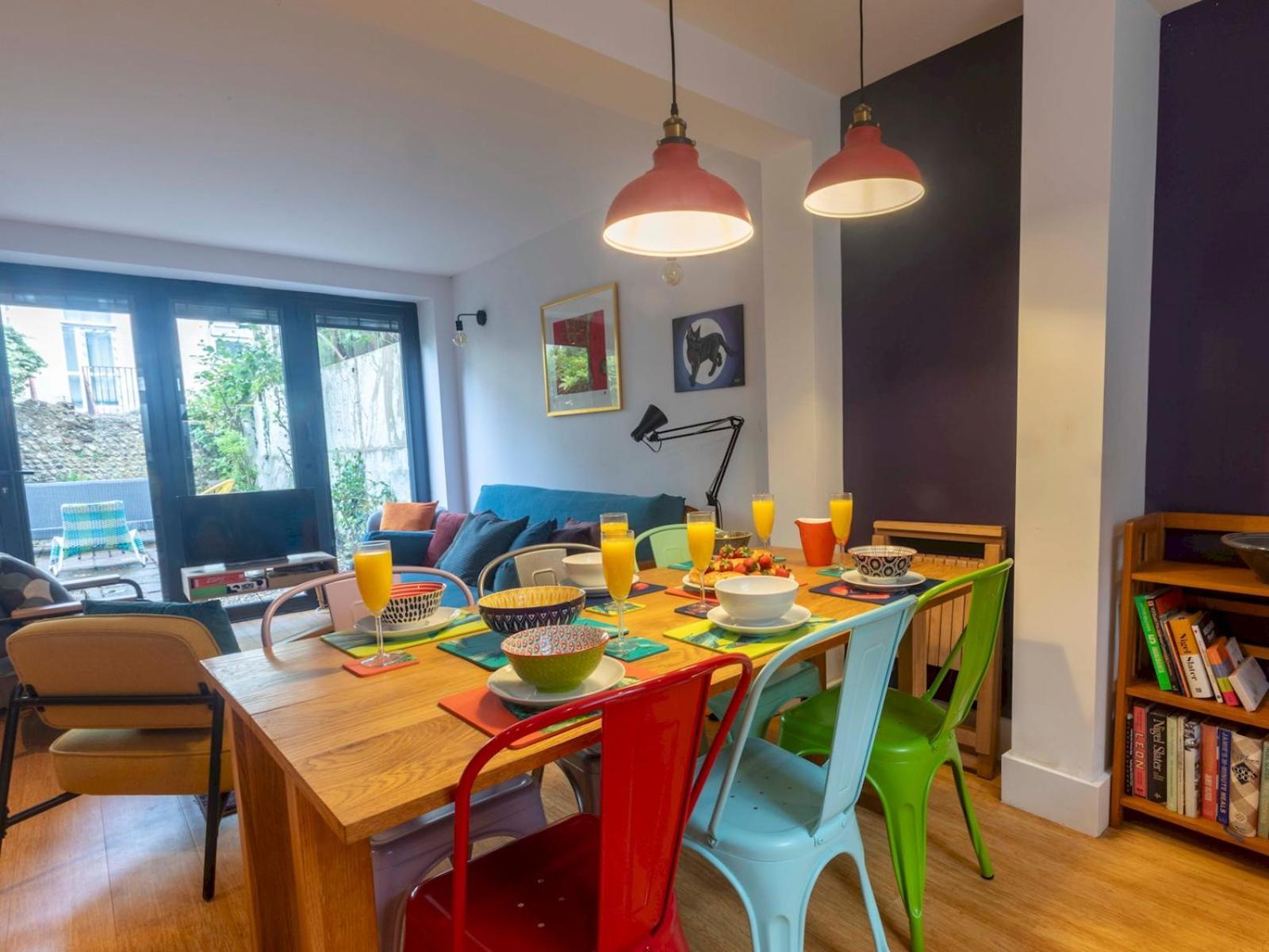 Holiday home Pass The Keys Stylish Boho Chic House - Location *