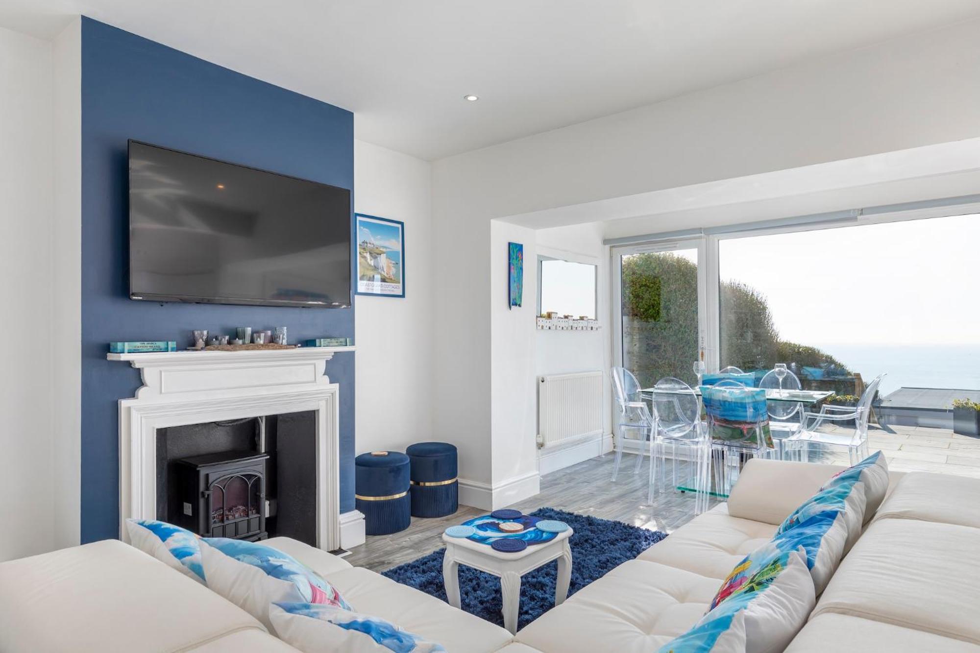 Wave Watcher- 4 Bed Sea View *