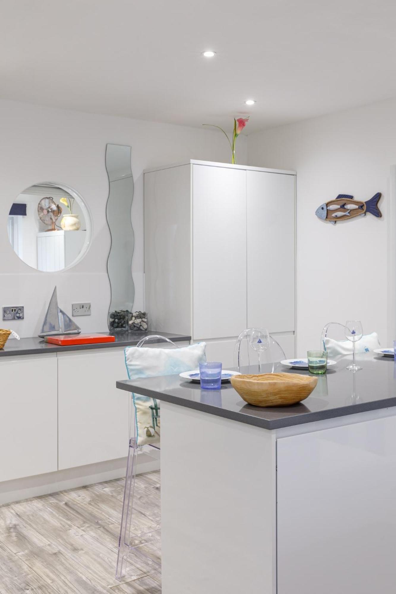 Holiday home Wave Watcher- 4 Bed Sea View