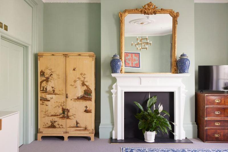 Lansdowne House Bed & Breakfast *