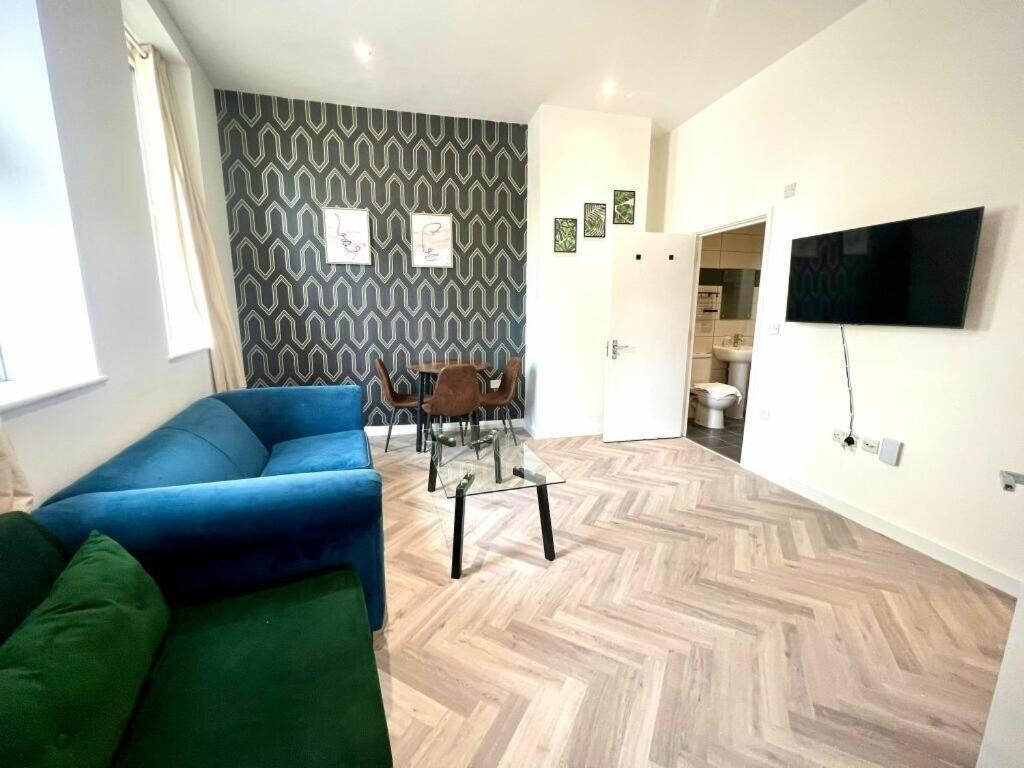 Apartment Modern Flat Near Centre