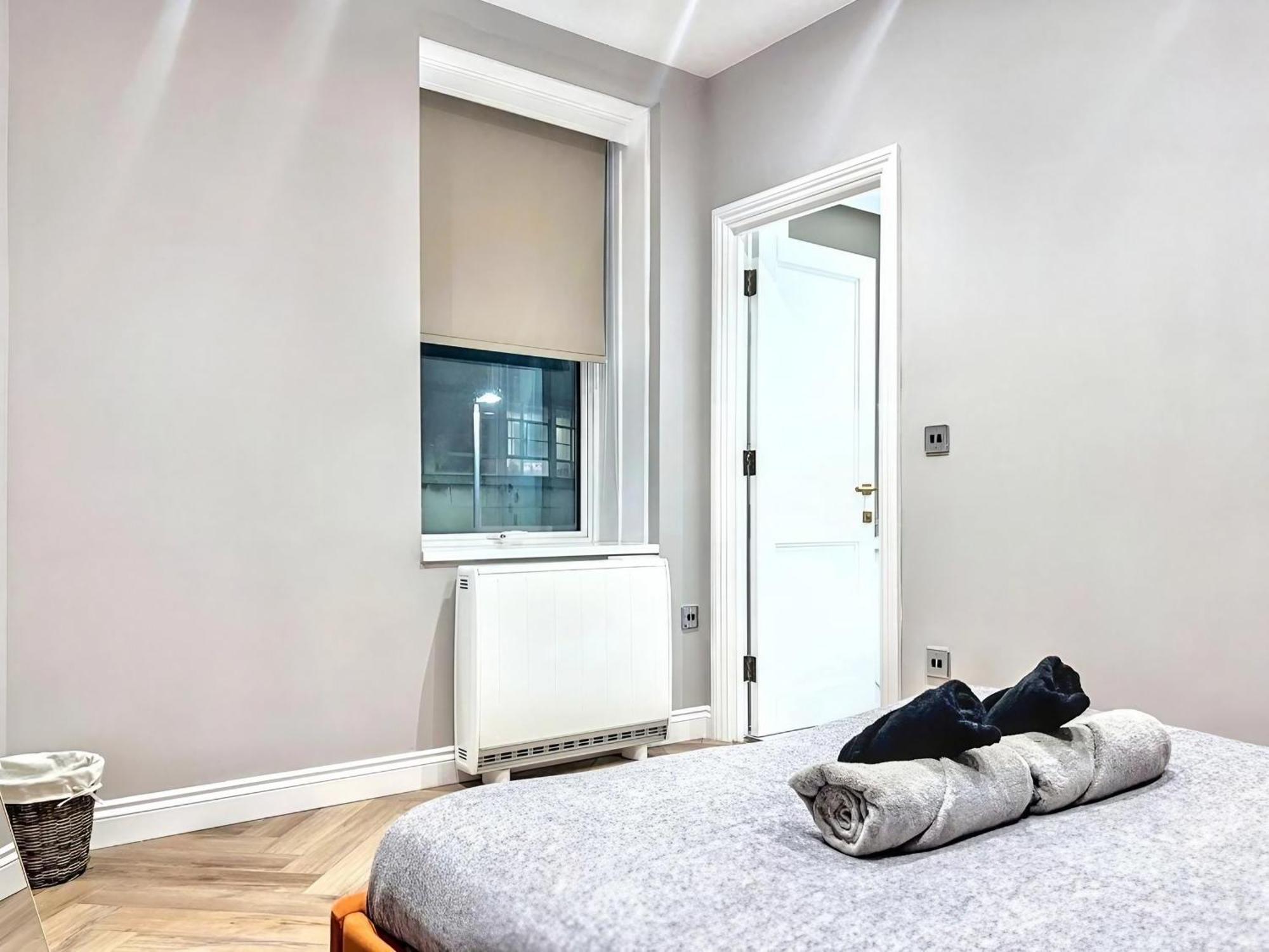 Bright & Modern 3-bed *