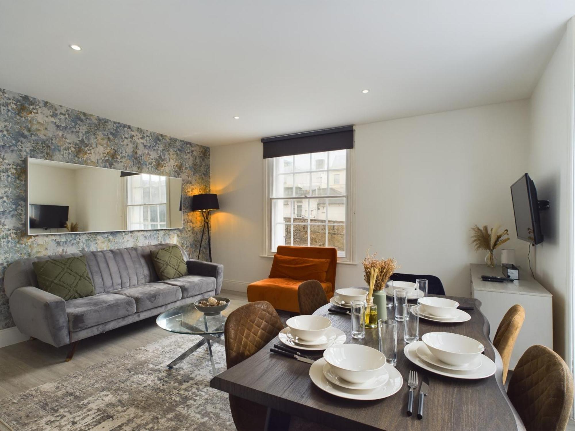 5 Beds - Contractors - Kemptown - Sleeps 7 * Brighton