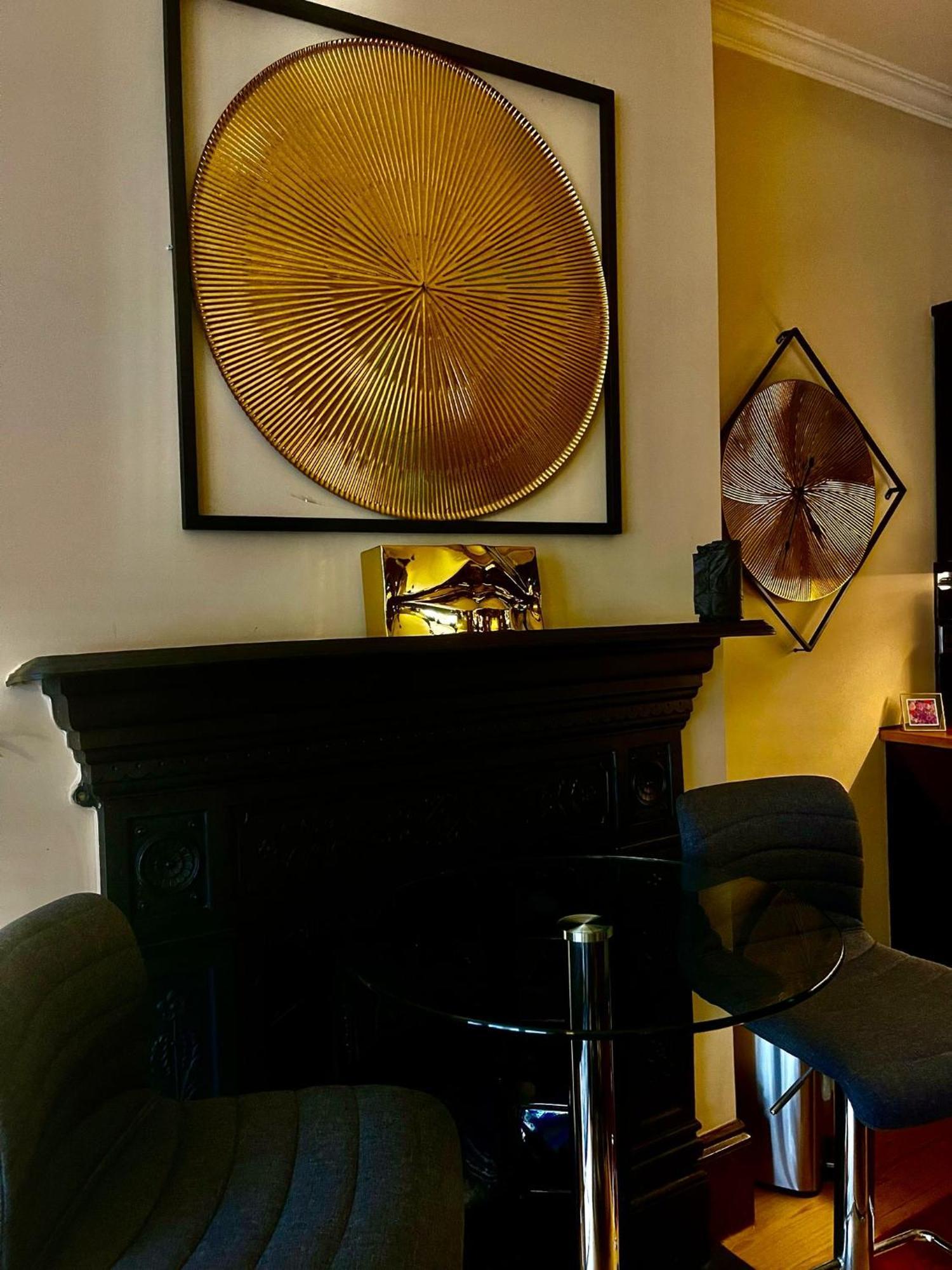 Apartment Fantastic Naughty Corner