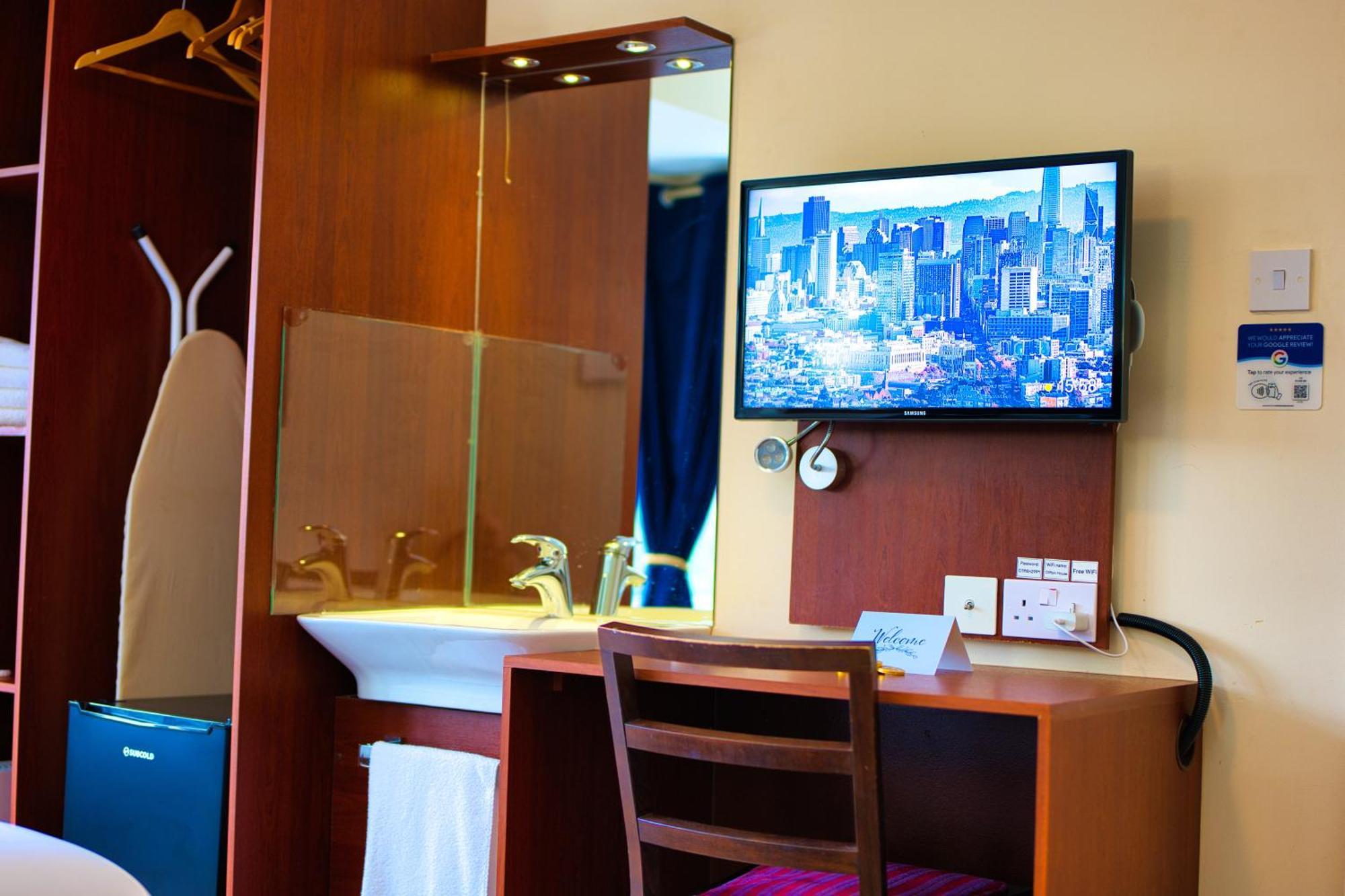 Clifton House 3* Brighton