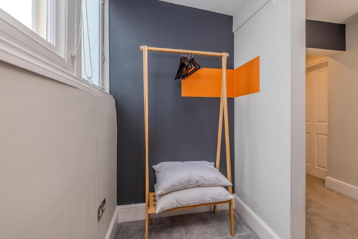 Apartment 2 Bedroom Flat With Sea View And Free Parking Brighton
