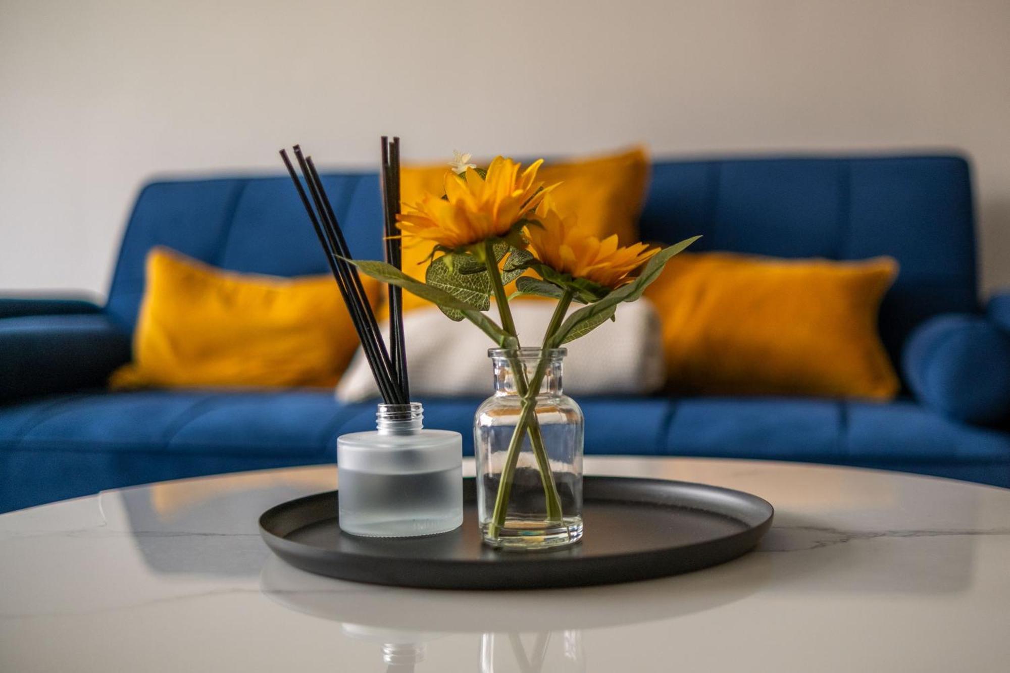 Stylish 2 Bedroom In With Free Parking Near And Train Station Guest house Brighton