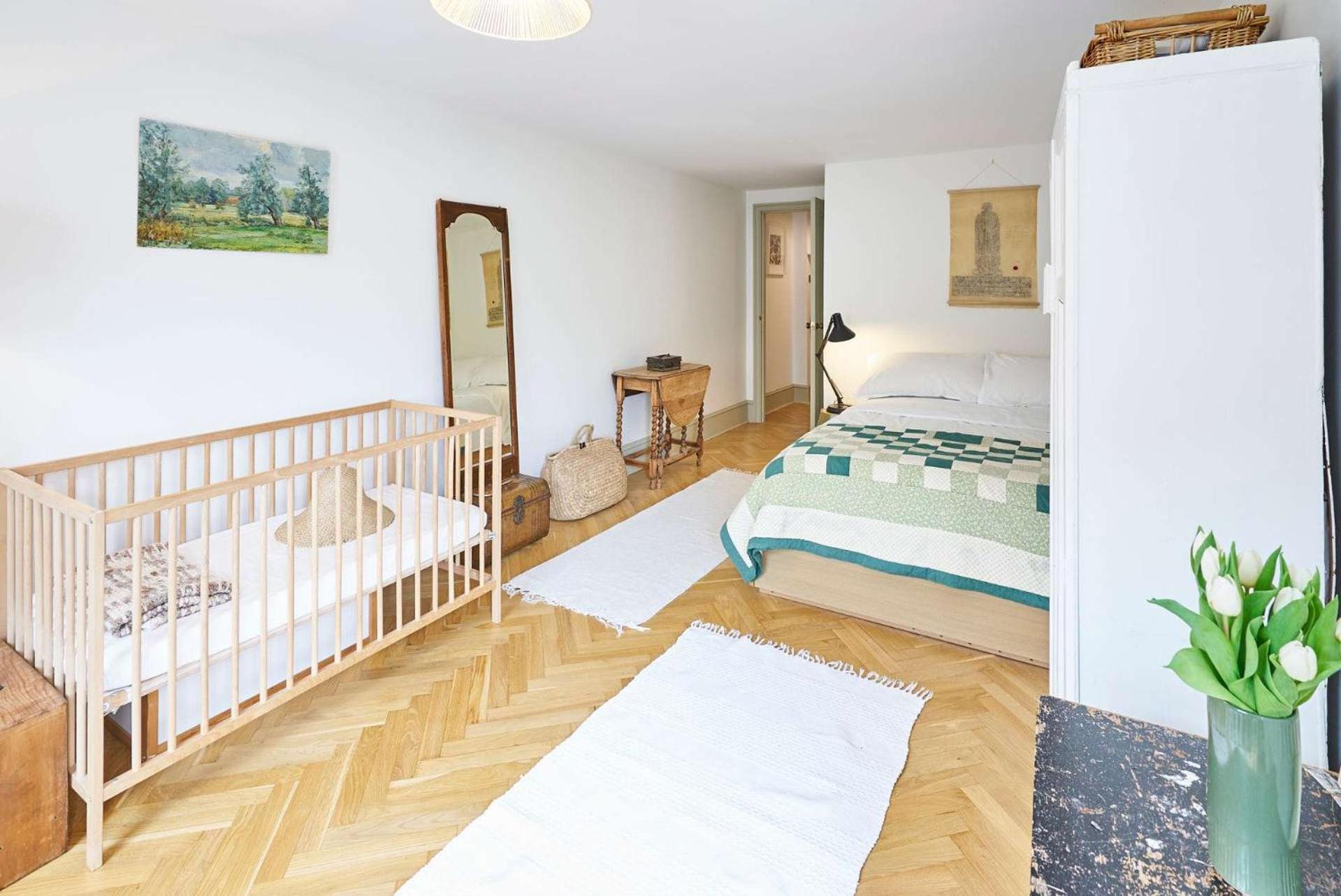 Host & - Brunswick Place Flat Apartment *