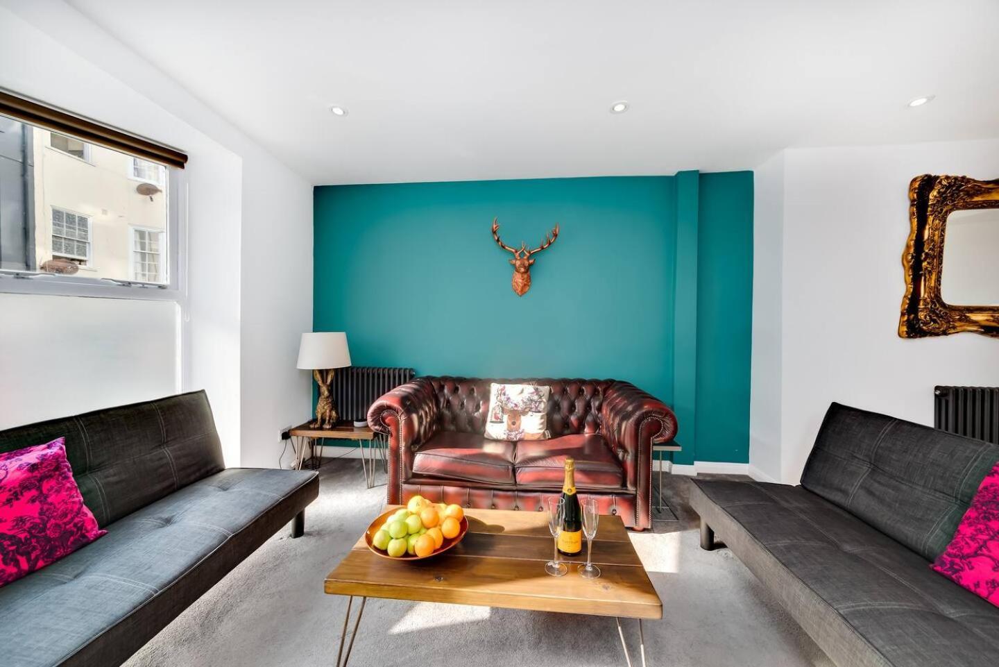 Holiday home 'the One' - Seafront & Pier Minutes Away! Brighton