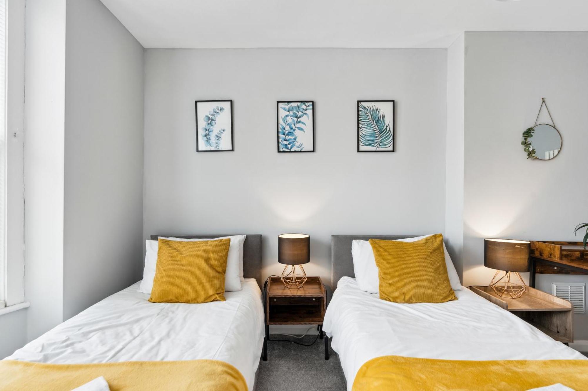 'bright Gem By The Sea' Premium 2 Bedroom Flat Apartment