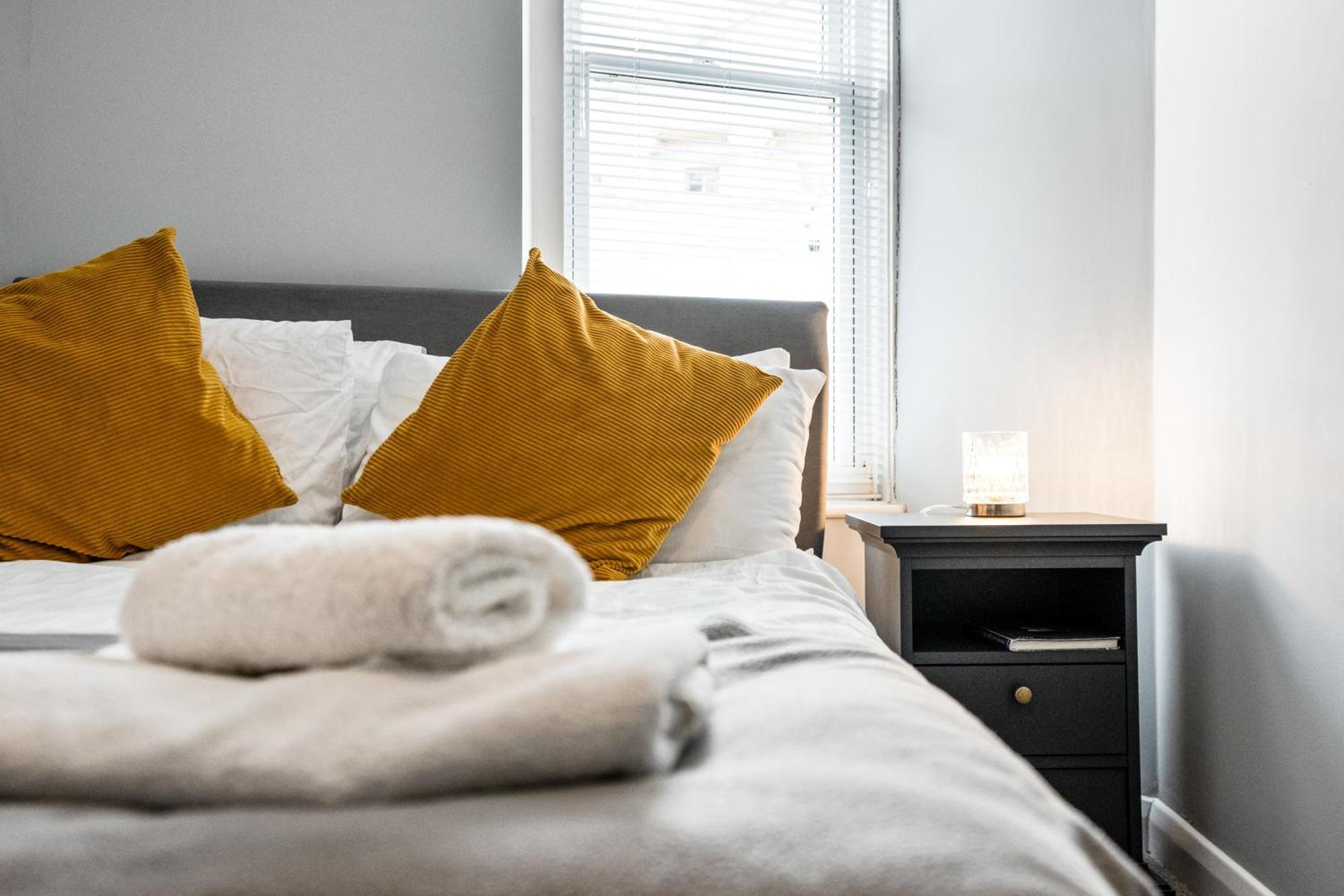 'bright Gem By The Sea' Premium 2 Bedroom Flat