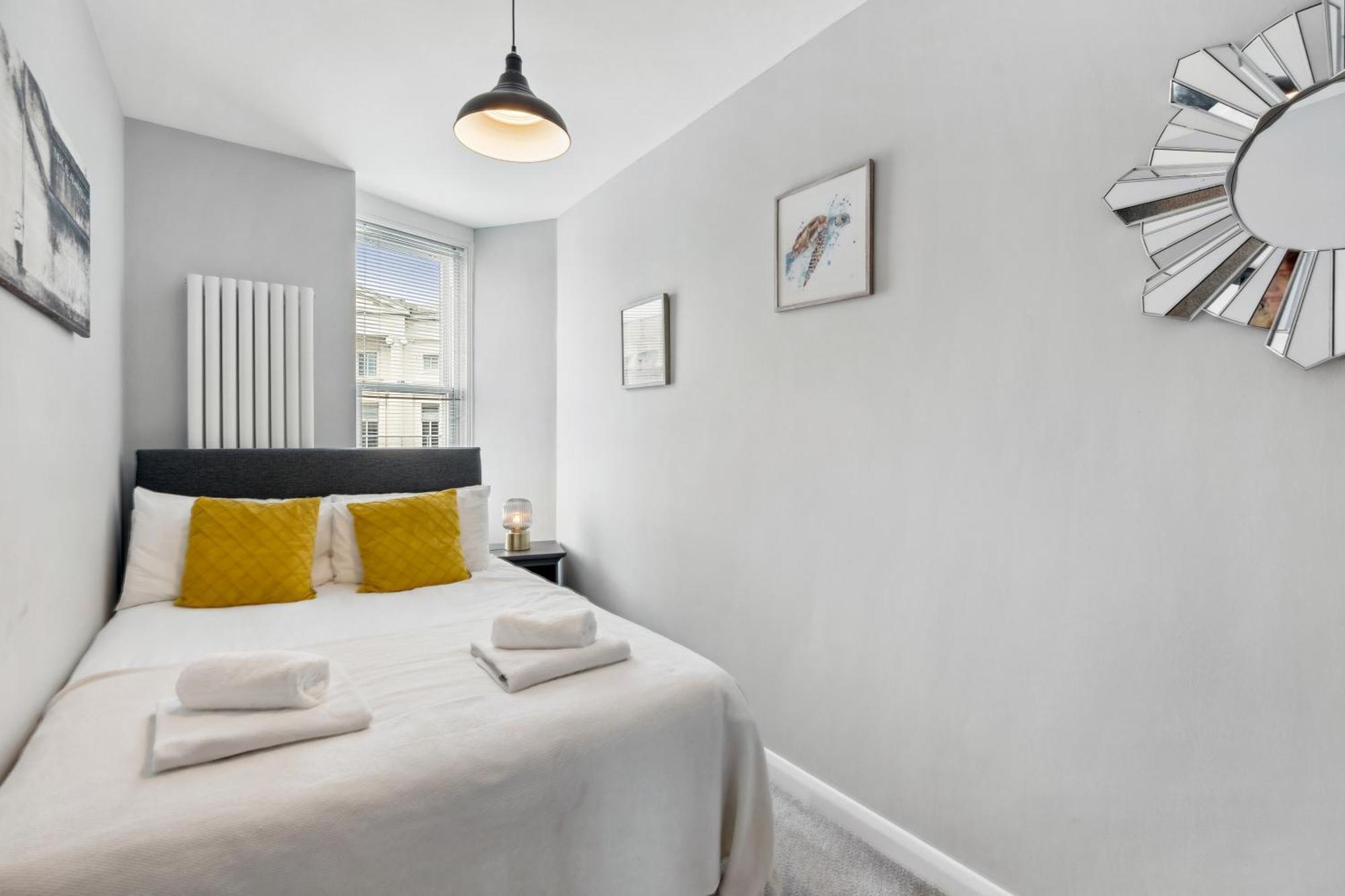 'brighton Heights' Premium 2 Bedroom Flat By The Sea * Brighton
