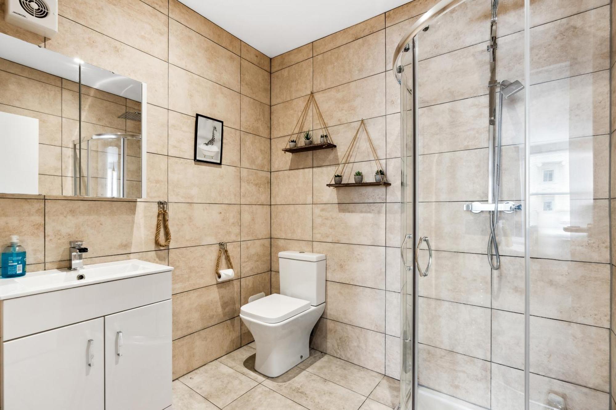 'brighton Heights' Premium 2 Bedroom Flat By The Sea * Brighton