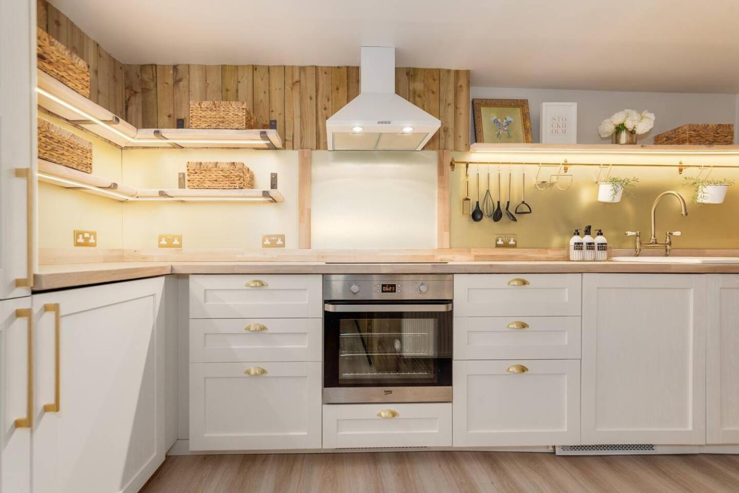 Little House - Swanky Scandi Style