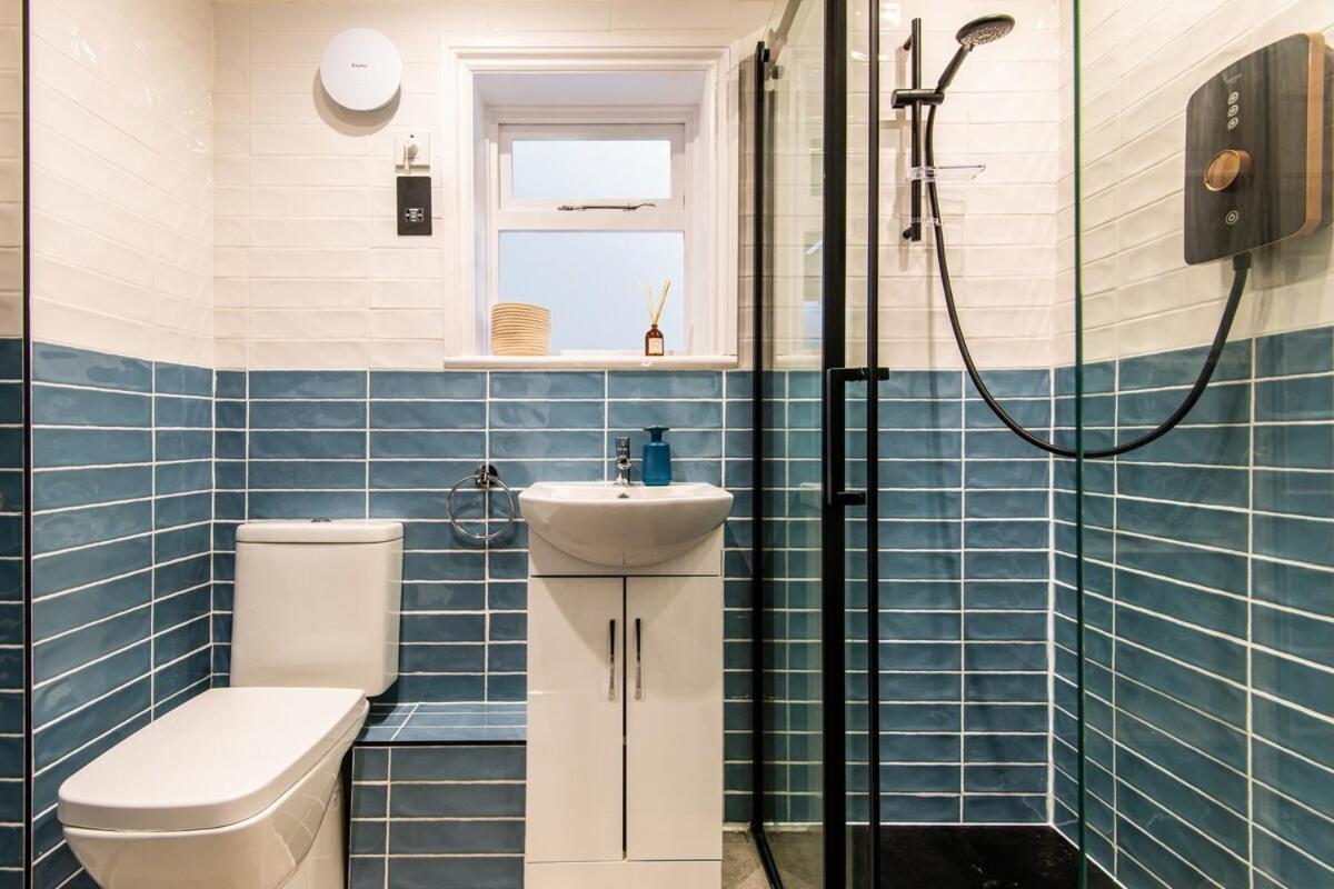 Modern 2-bedroom 30 Seconds To Seafront Brighton