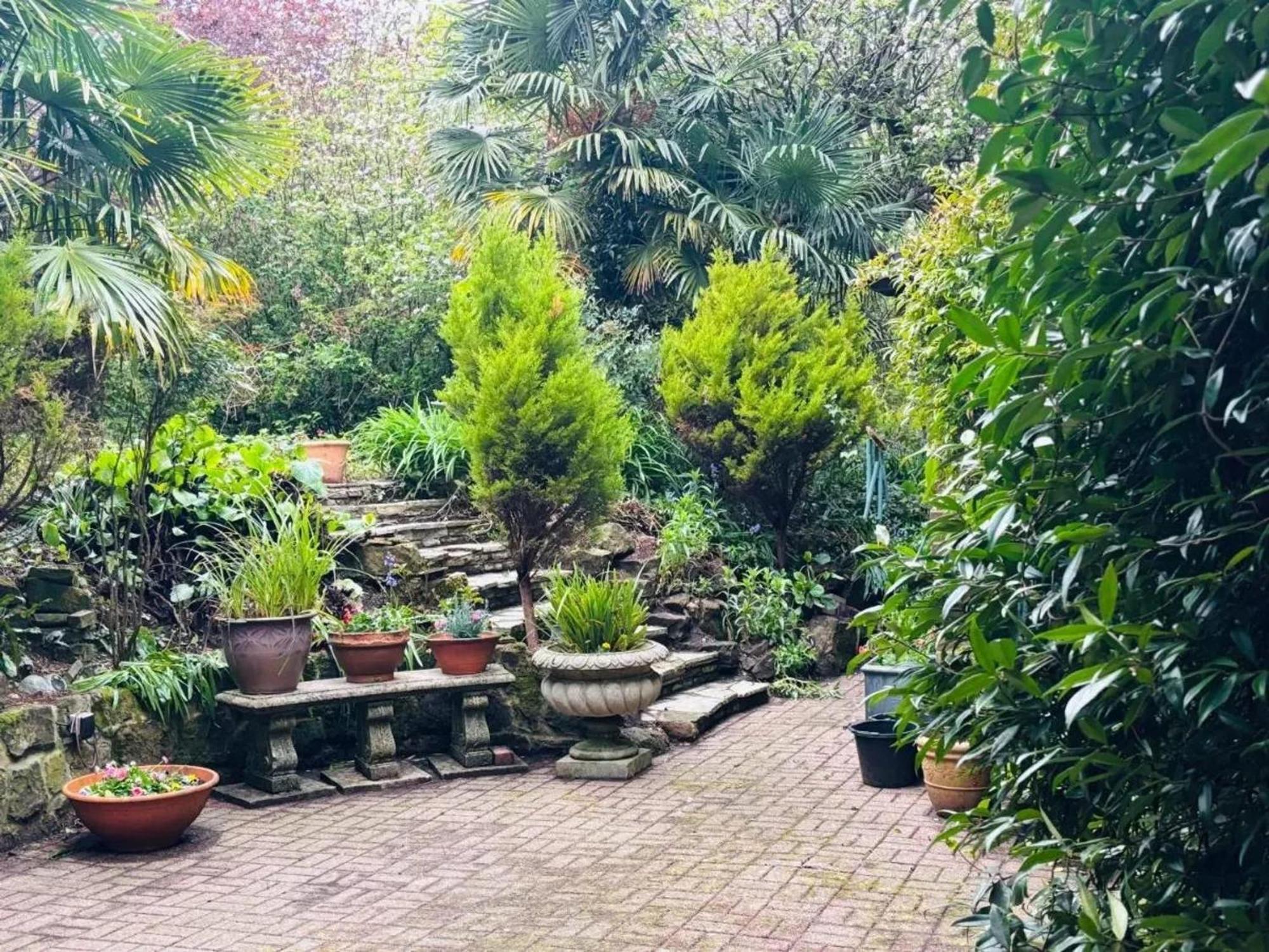 Maison Spacieuse Pour Famille Pres De Avec Jardin Holiday home *