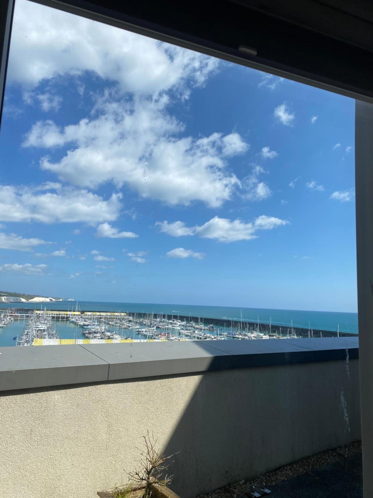 The Viewpoint Apartment *