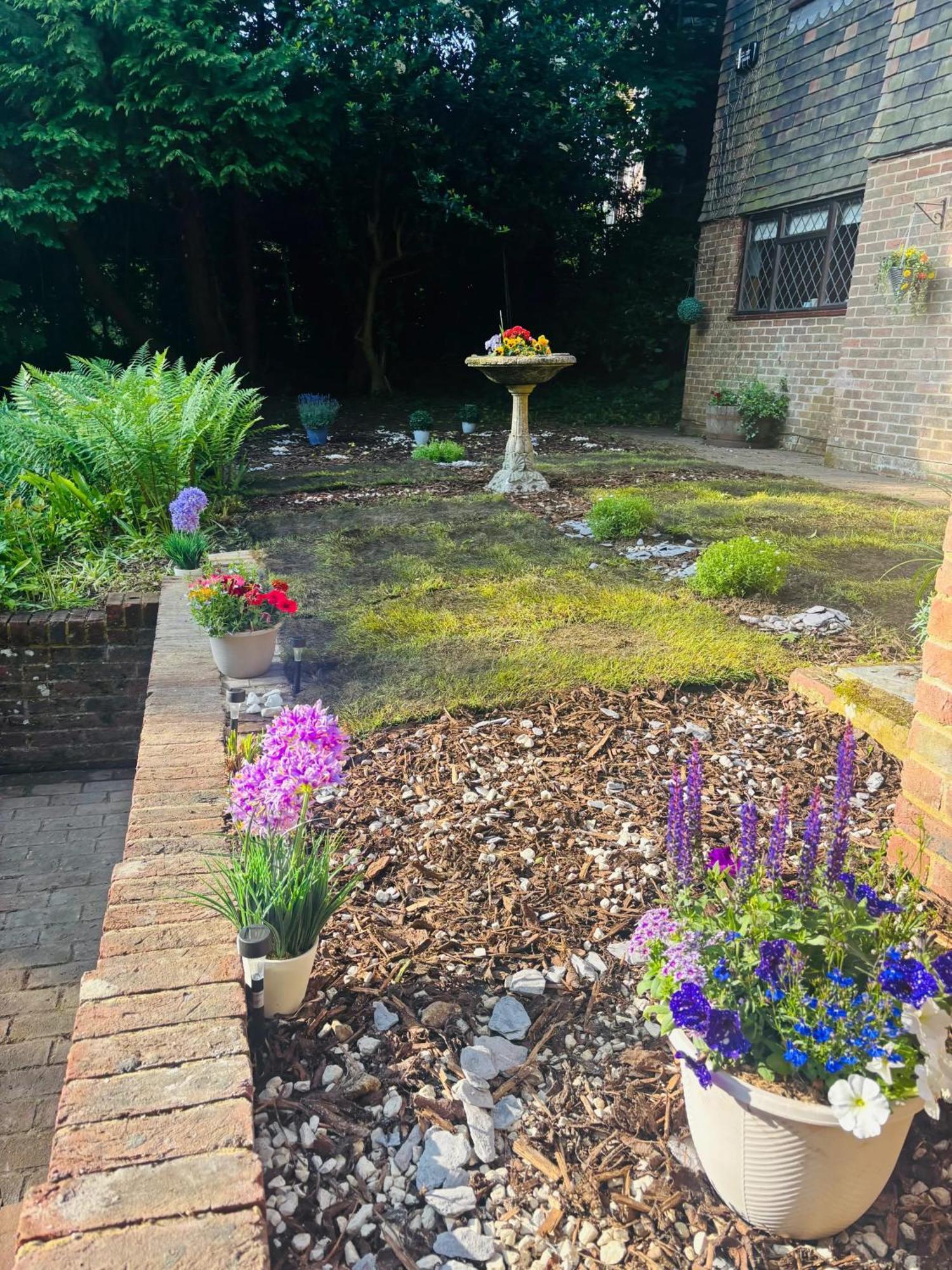 Maison Spacieuse Pour Famille Pres De Avec Jardin