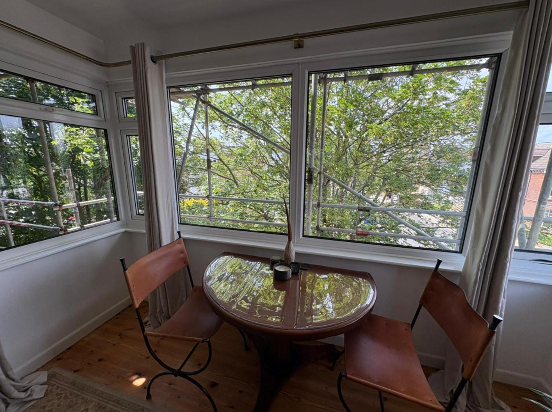 Stylish 1-bed Flat In The Heart Of