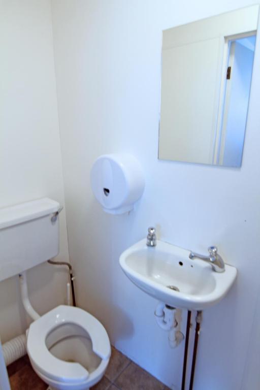 Brighton Youthful Hostel.....By The Sea Hostel Brighton