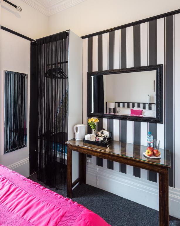 Paskins Town House Bed & Breakfast Brighton