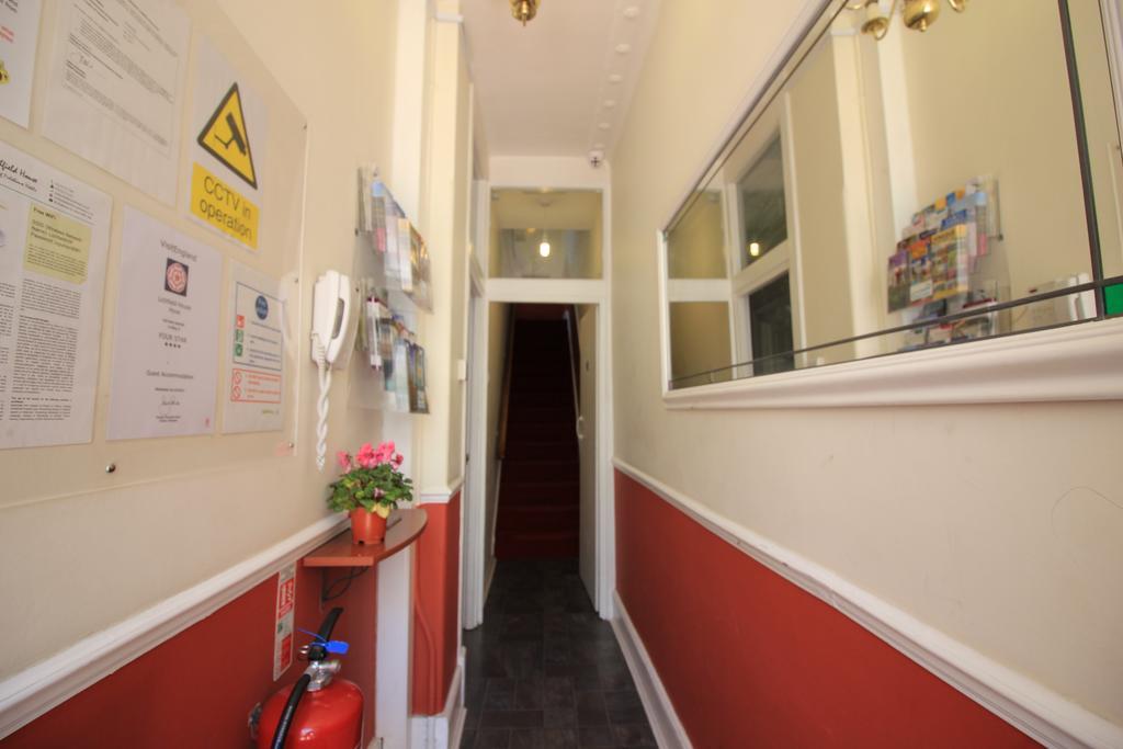 Guest house Lichfield House 4*