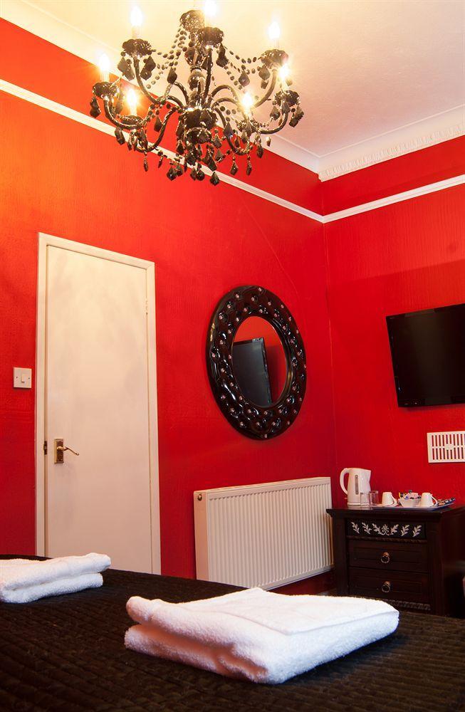 Surf Guest house 4*