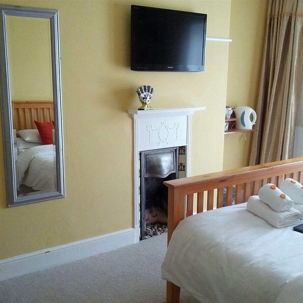 Lichfield House Guest house 4*