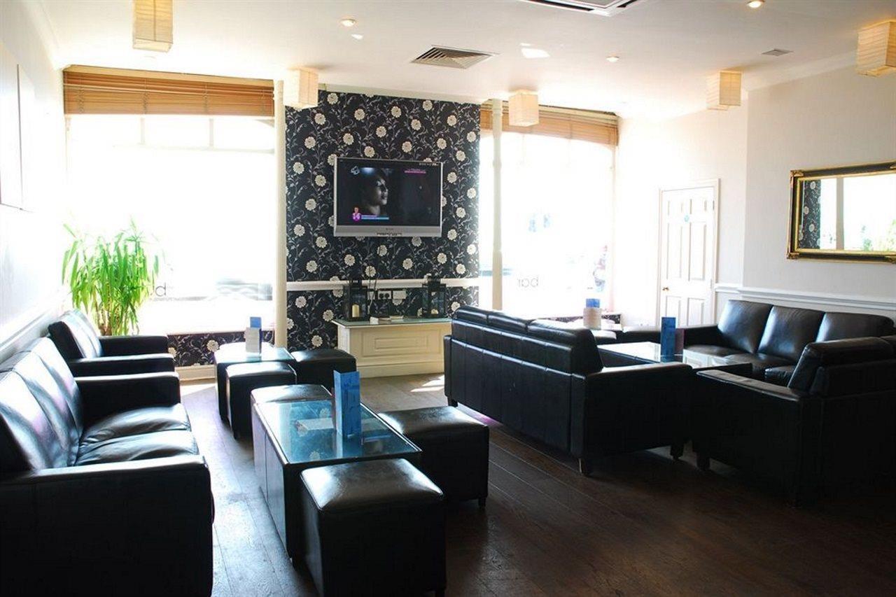Hotel Harbour &