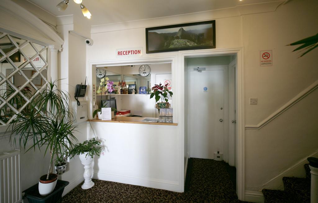 Atlantic Seafront Guest house Brighton
