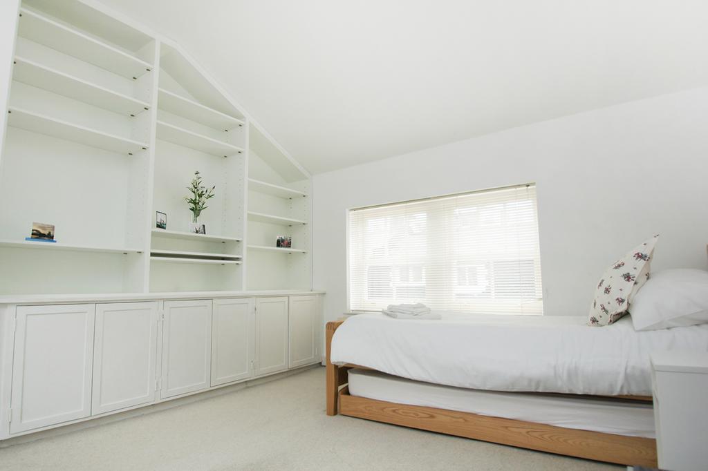 Holiday home Kemp Town Mews - Parking - By Brighton Holiday Lets Brighton