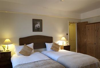 Bed & Breakfast House