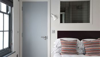 Oyo Fab 3* Brighton