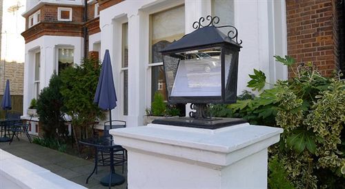 Hotel The Courtlands