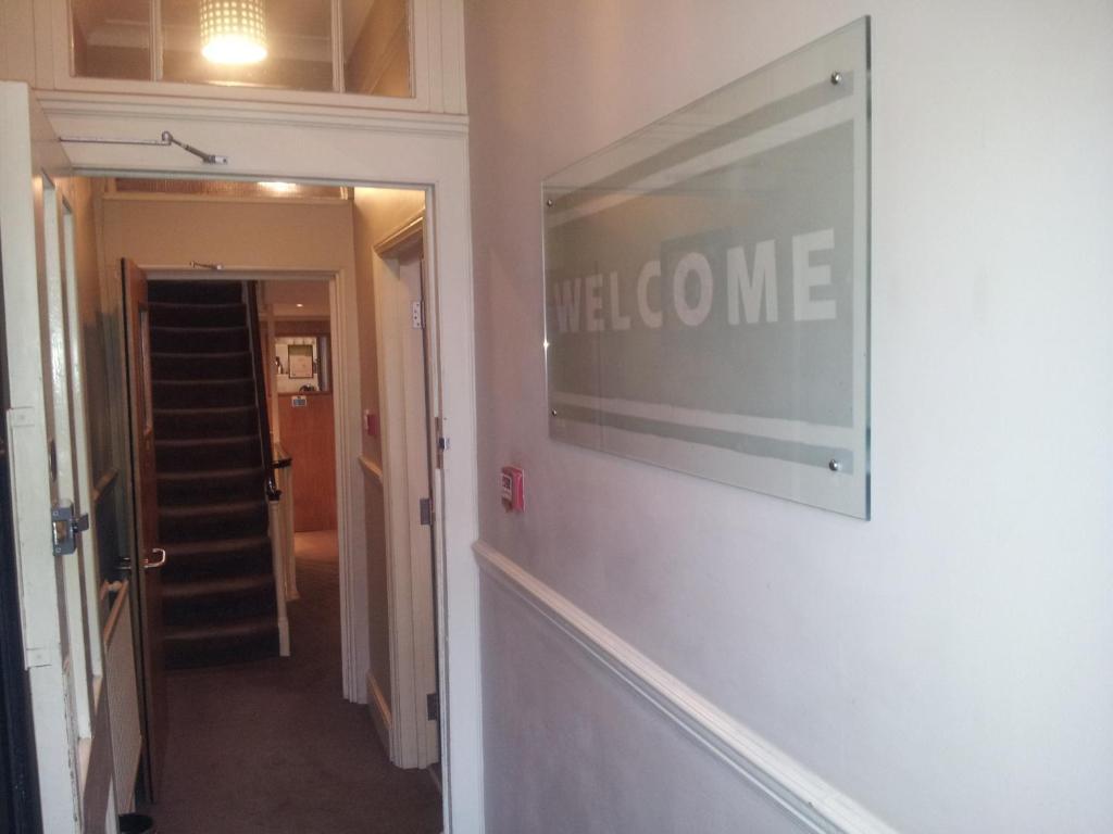 Amherst 3* Brighton