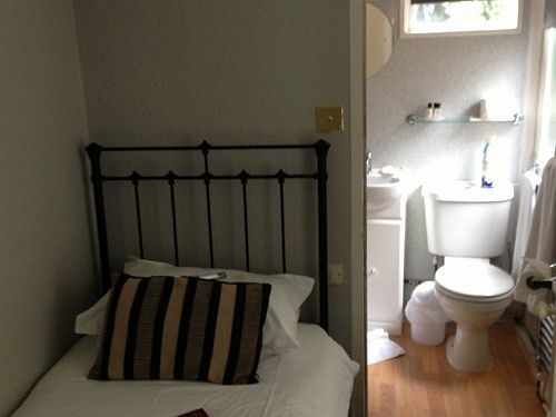 Bed & Breakfast 27 4*