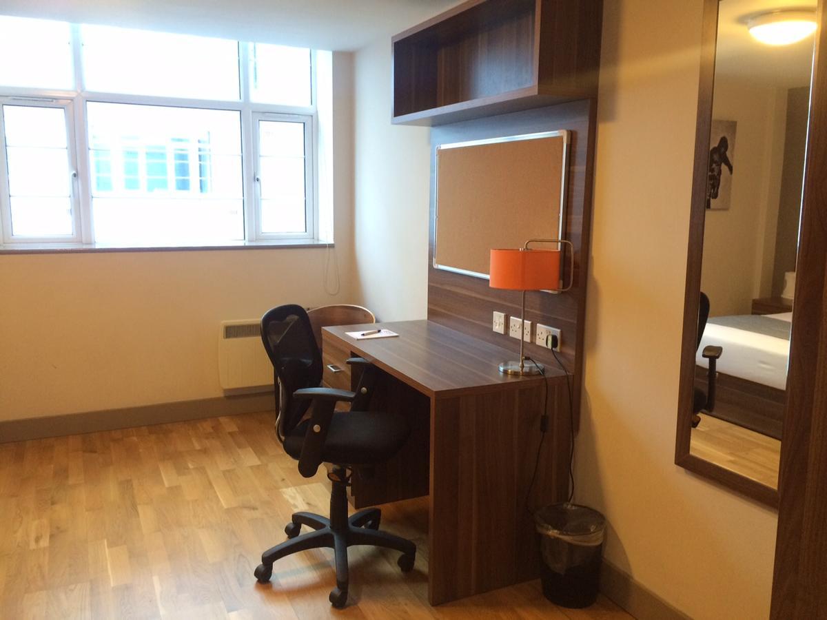 Britannia Study Hotel