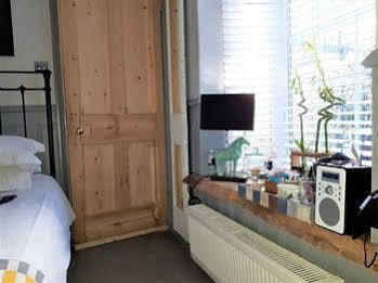 Bed & Breakfast 27 4*