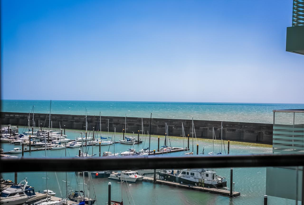 Apartment Rethink Serviced Apartments - Brighton Marina
