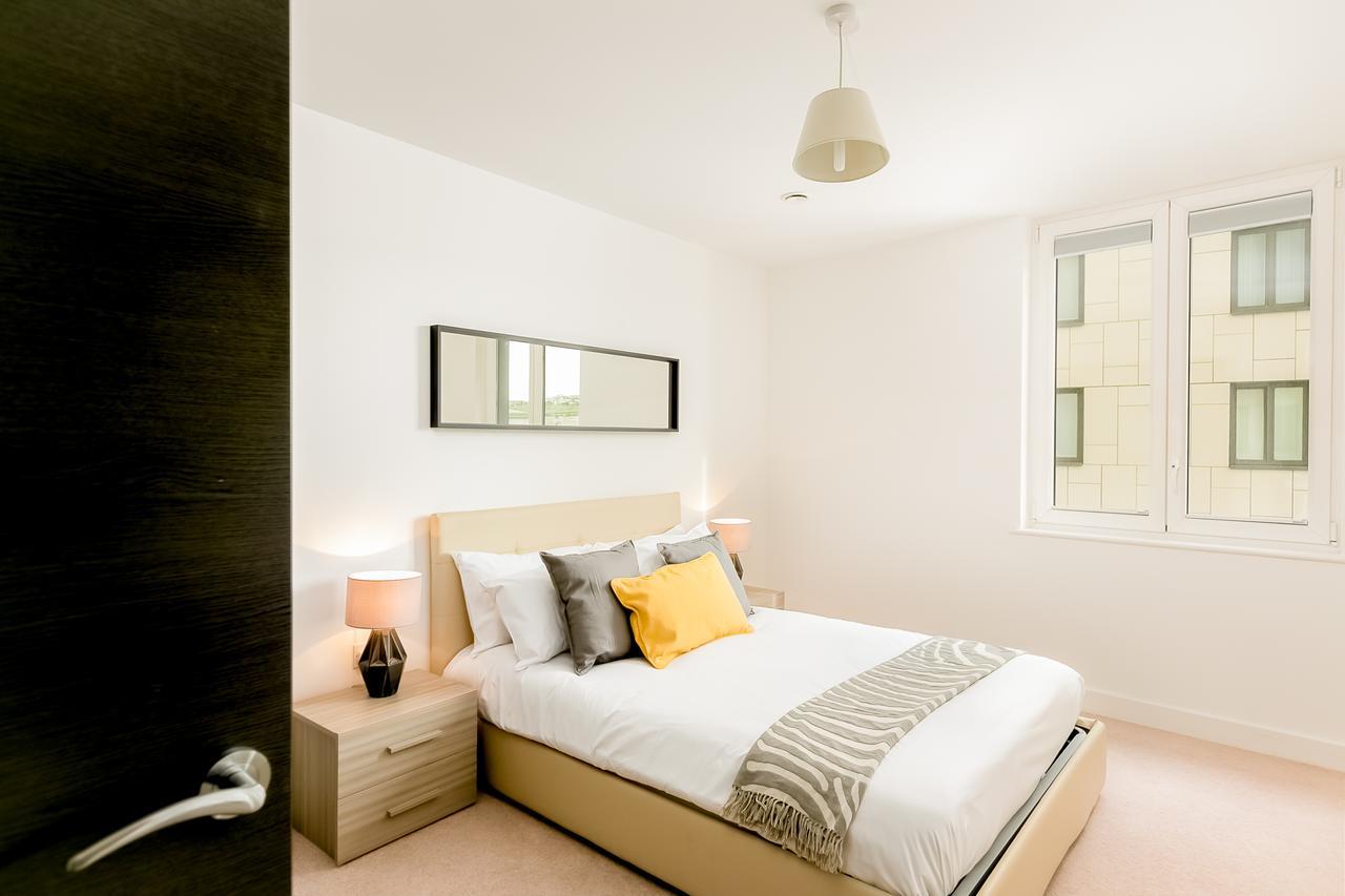 Apartment Rethink Serviced Apartments - Brighton Marina *