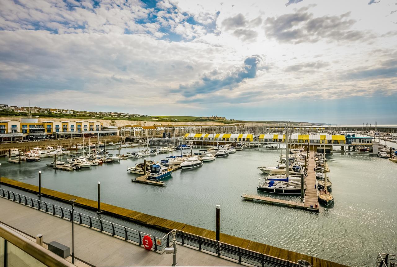 Rethink Serviced Apartments - Brighton Marina Apartment Brighton