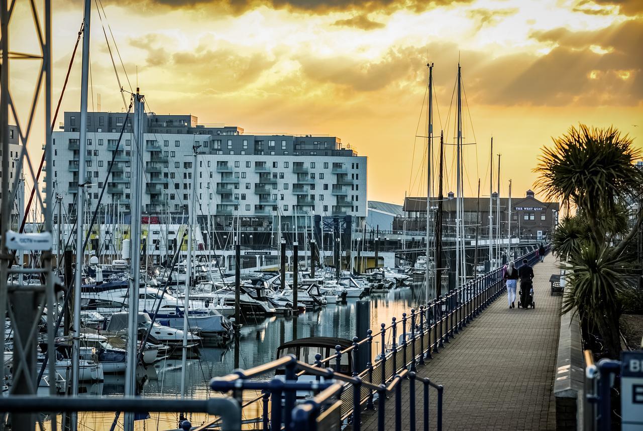 Rethink Serviced Apartments - Brighton Marina Apartment *