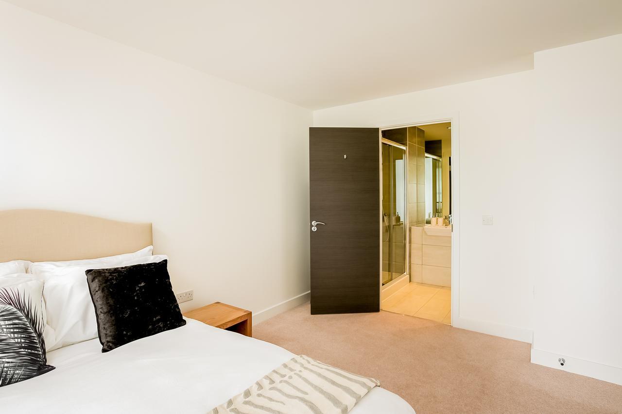 Apartment Rethink Serviced Apartments - Brighton Marina