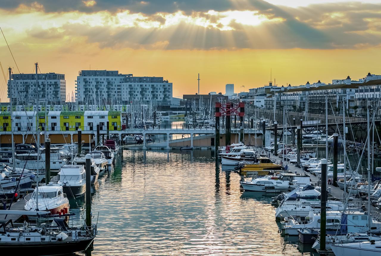 Apartment Rethink Serviced Apartments - Brighton Marina