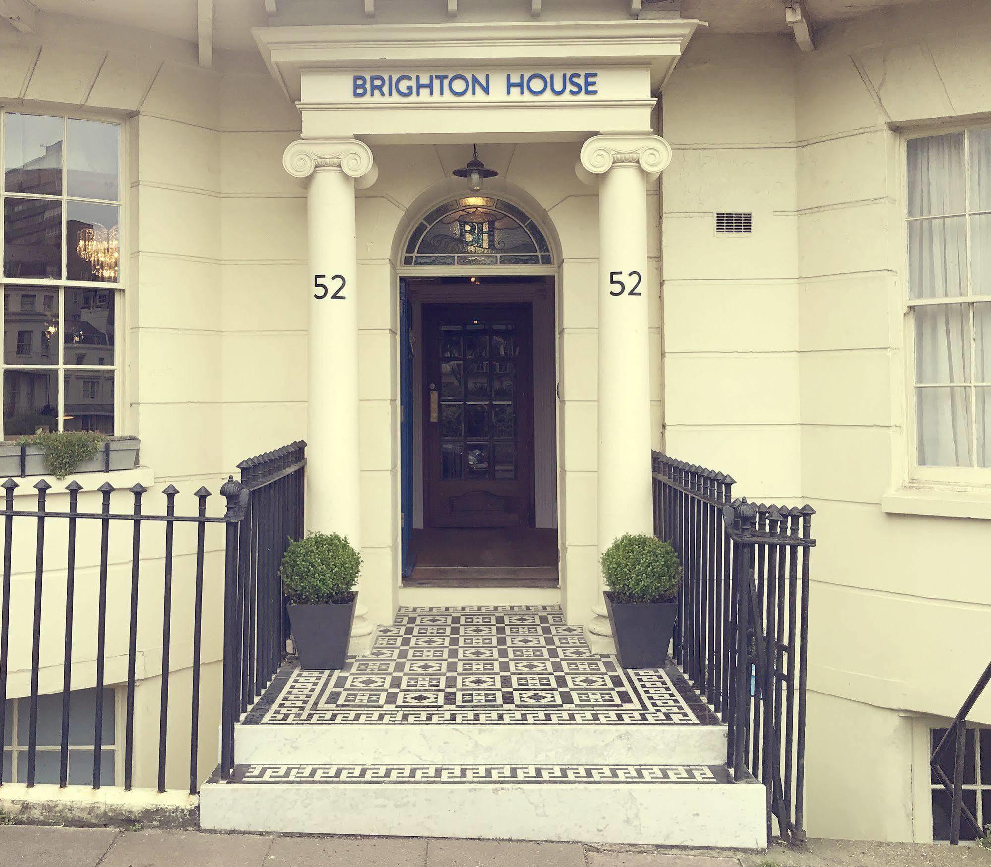 Bed & Breakfast House 4*