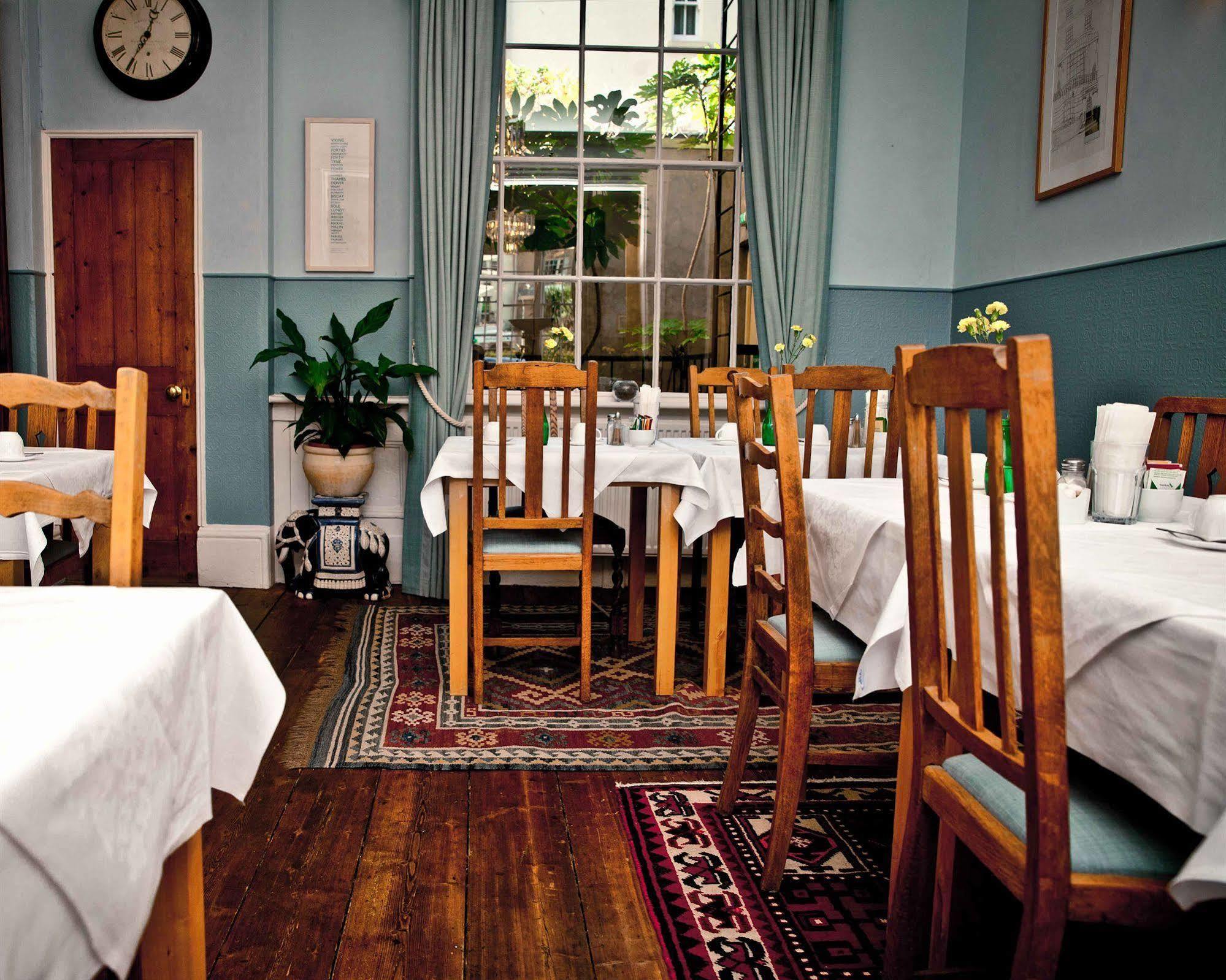 House Bed & Breakfast 4*